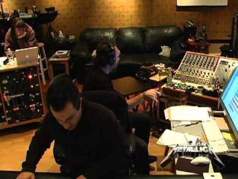 Watch the “Mission Metallica: Fly on the Wall Platinum Clip (August 19, 2008)” Video