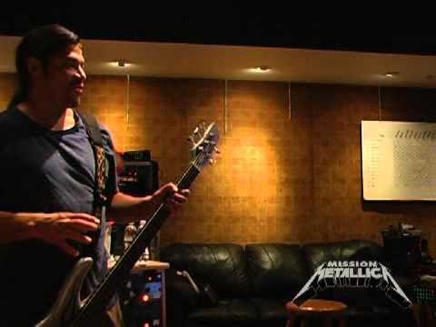 Watch the “Mission Metallica: Fly on the Wall Clip (August 21, 2008)” Video