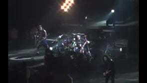 Watch the “Disposable Heroes (Anaheim, CA - November 27, 2004)” Video