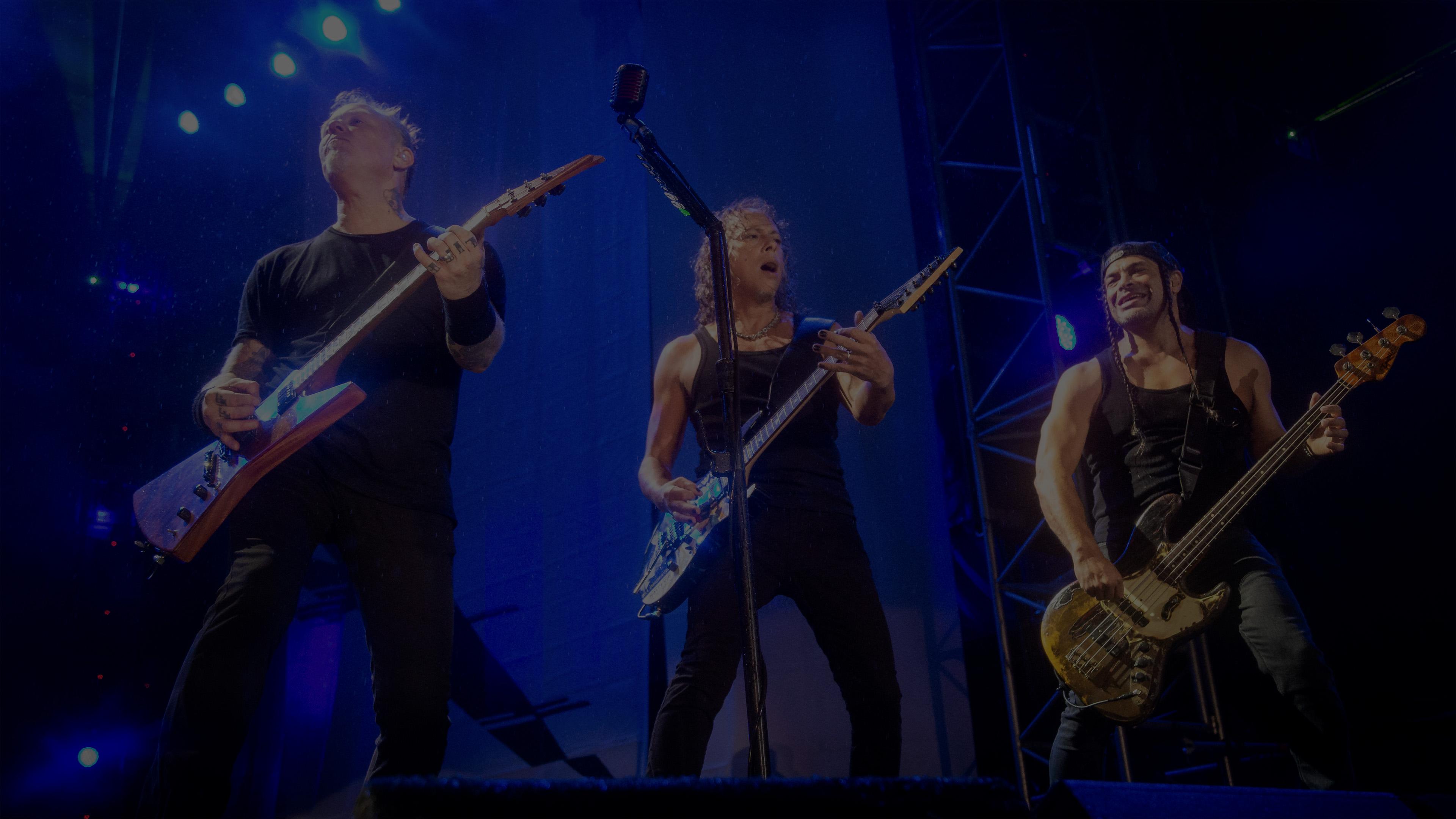 Metallica at Estadio Cementos Progreso in Guatemala City, Guatemala on November 3, 2016