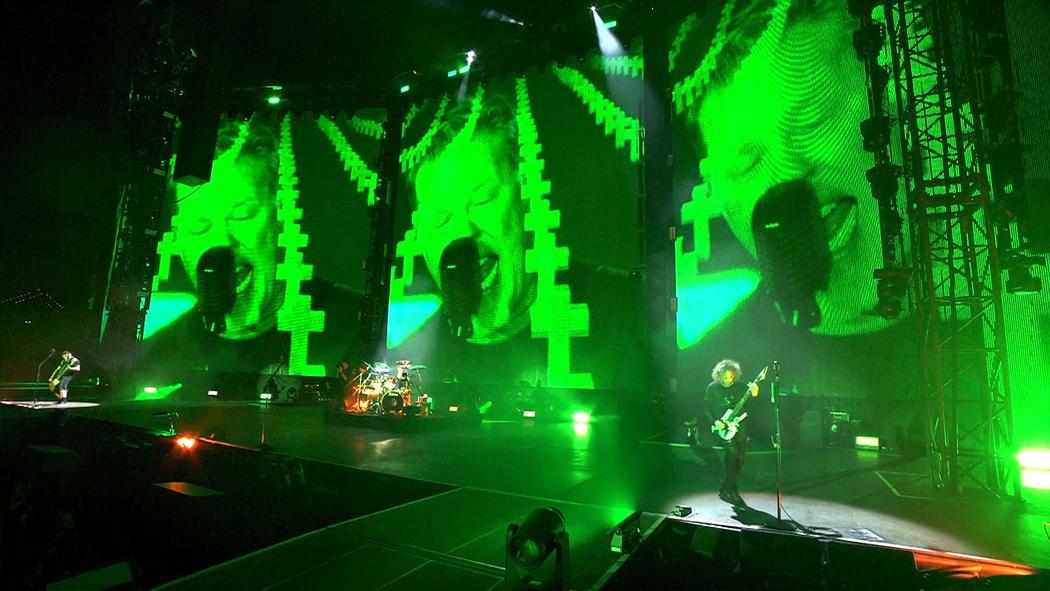 Watch the “Master of Puppets (San Francisco, CA - February 6, 2016)” Video