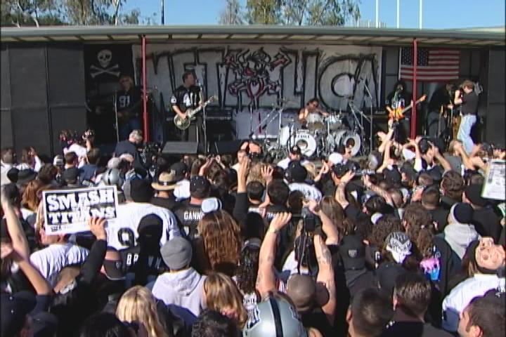Watch the “Fuel (Oakland, CA - January 19, 2003) [Fan Can V]” Video
