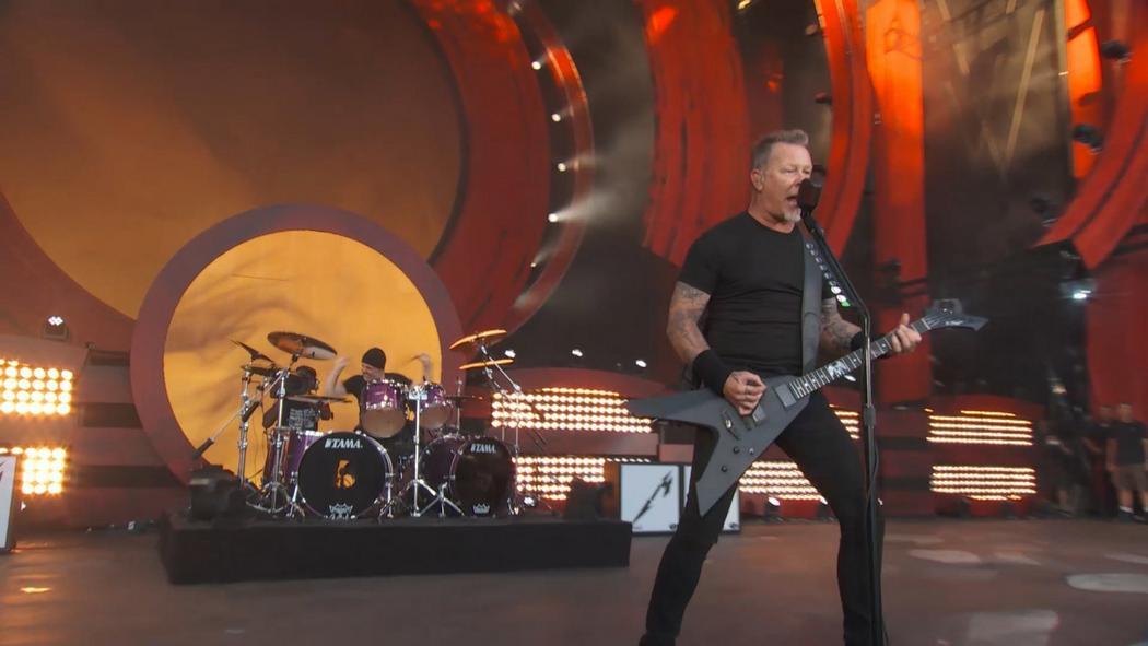 Watch the “For Whom the Bell Tolls (Global Citizen Festival, New York, NY - September 24, 2016)” Video