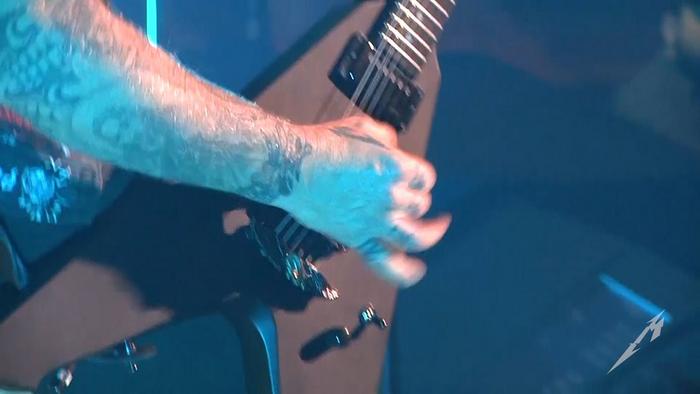 Watch the “Creeping Death & Blackened (Oakland, CA - December 17, 2016)” Video