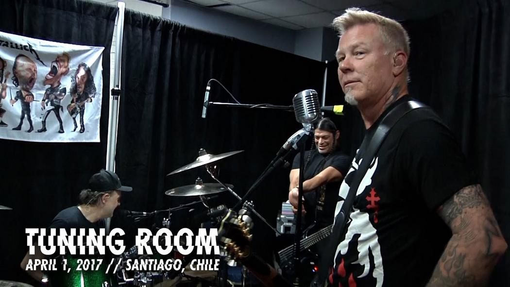 Watch the “Tuning Room (Santiago, Chile - April 1, 2017)” Video