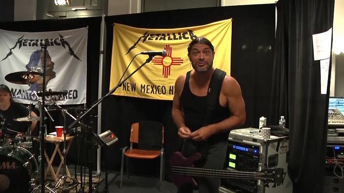 Watch the “Tuning Room (Lyon, France - September 12, 2017)” Video