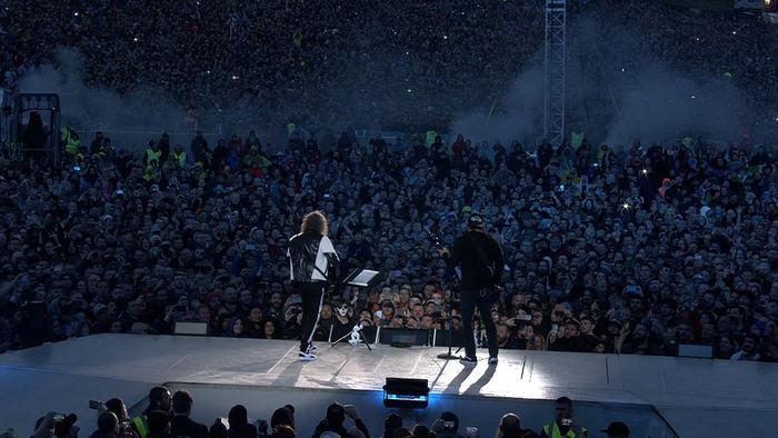 Watch the “Rob & Kirk's Doodle (Slane Castle - Meath, Ireland - June 8, 2019)” Video