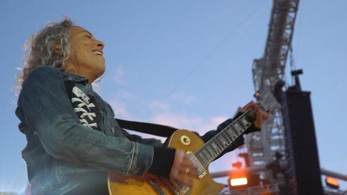 Watch the “Rob & Kirk's Doodle (Brussels, Belgium - June 16, 2019)” Video