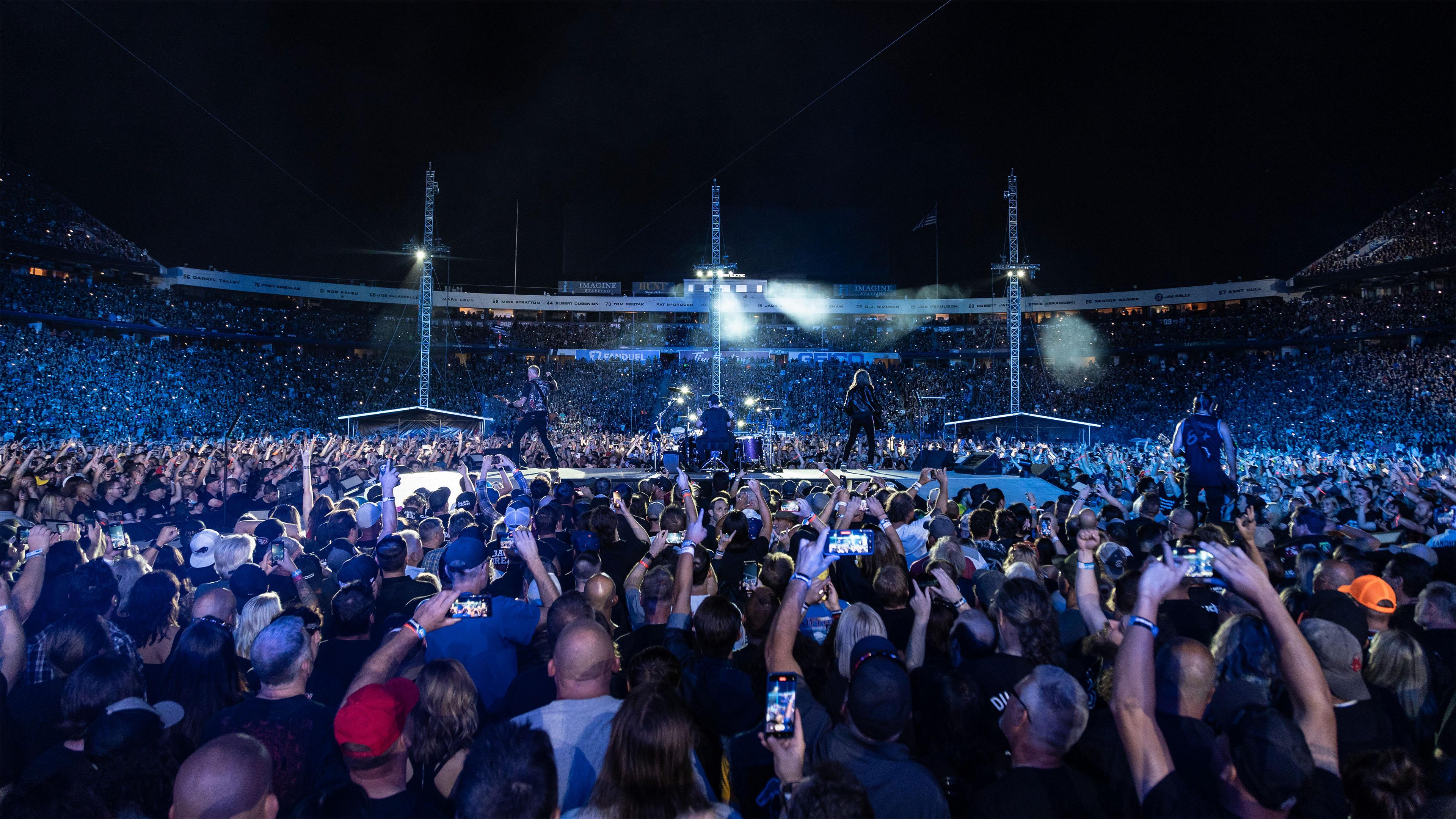 Official 2022 Tour Metallica Buffalo Bills Highmark Stadium