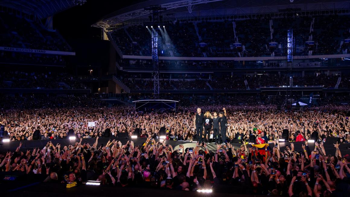 Metallica Photo Gallery: Adelaide, Australia - November 5, 2025