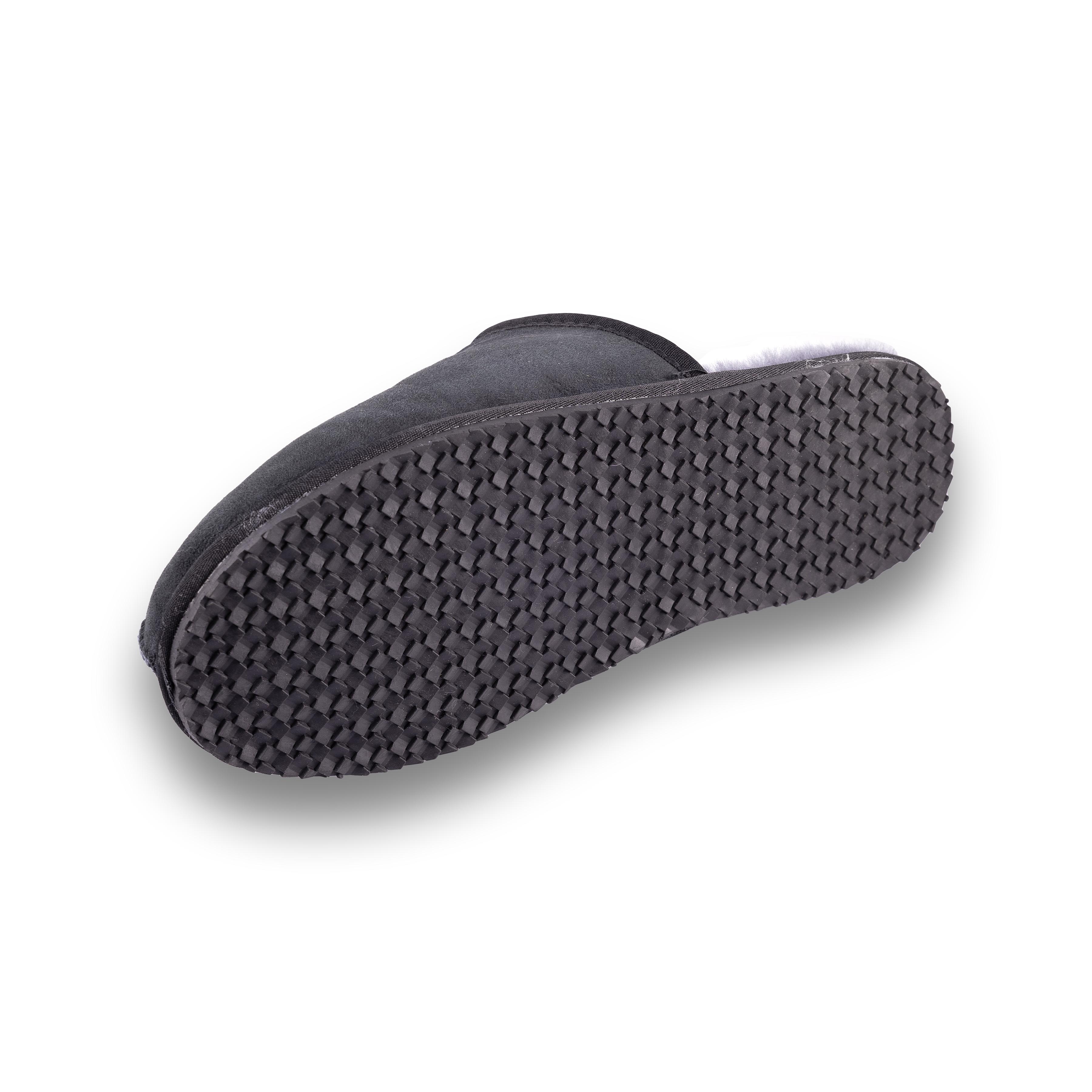 M Logo Tonal Slippers