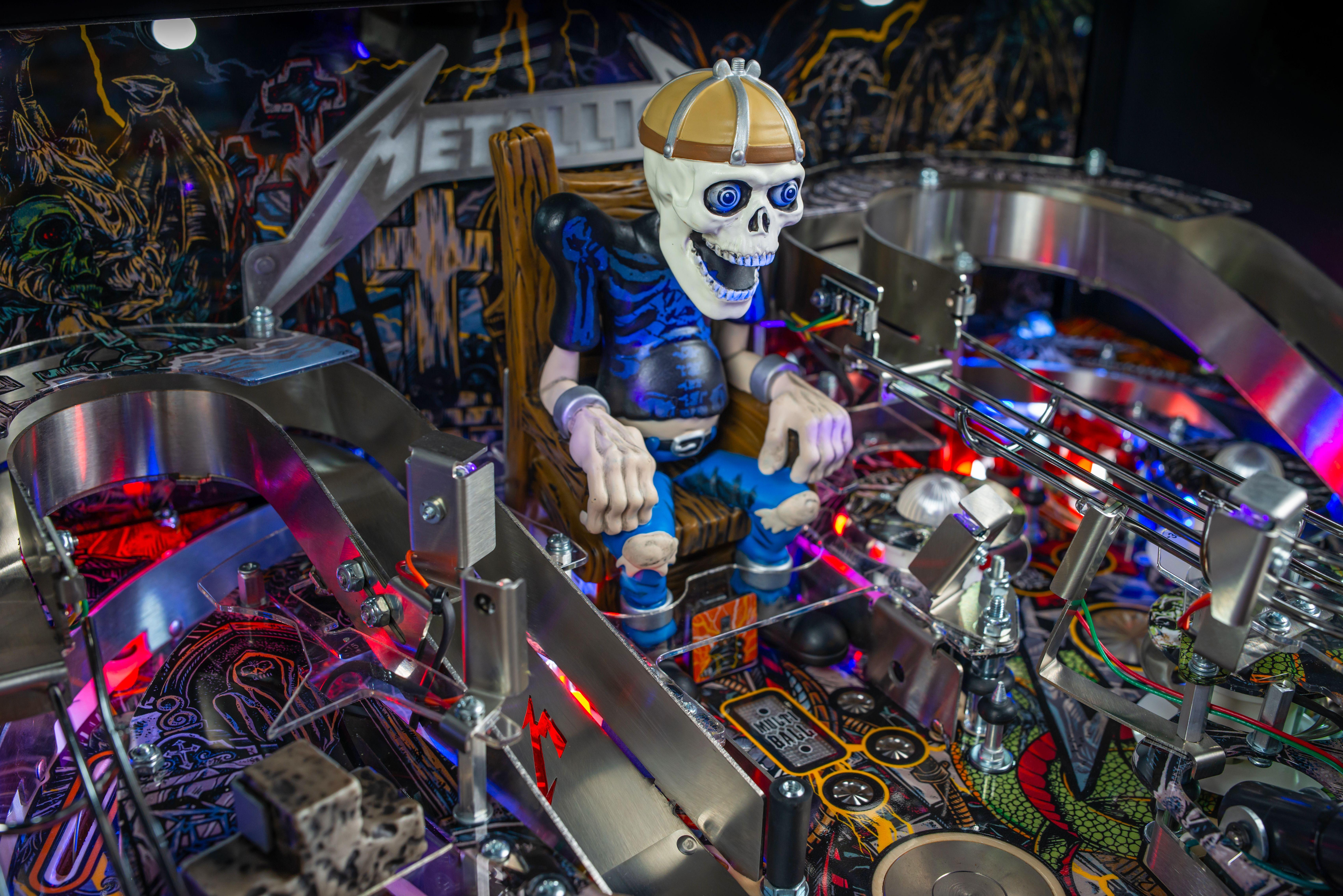 Stern Pinball x Metallica Remastered - 2024 Premium Model