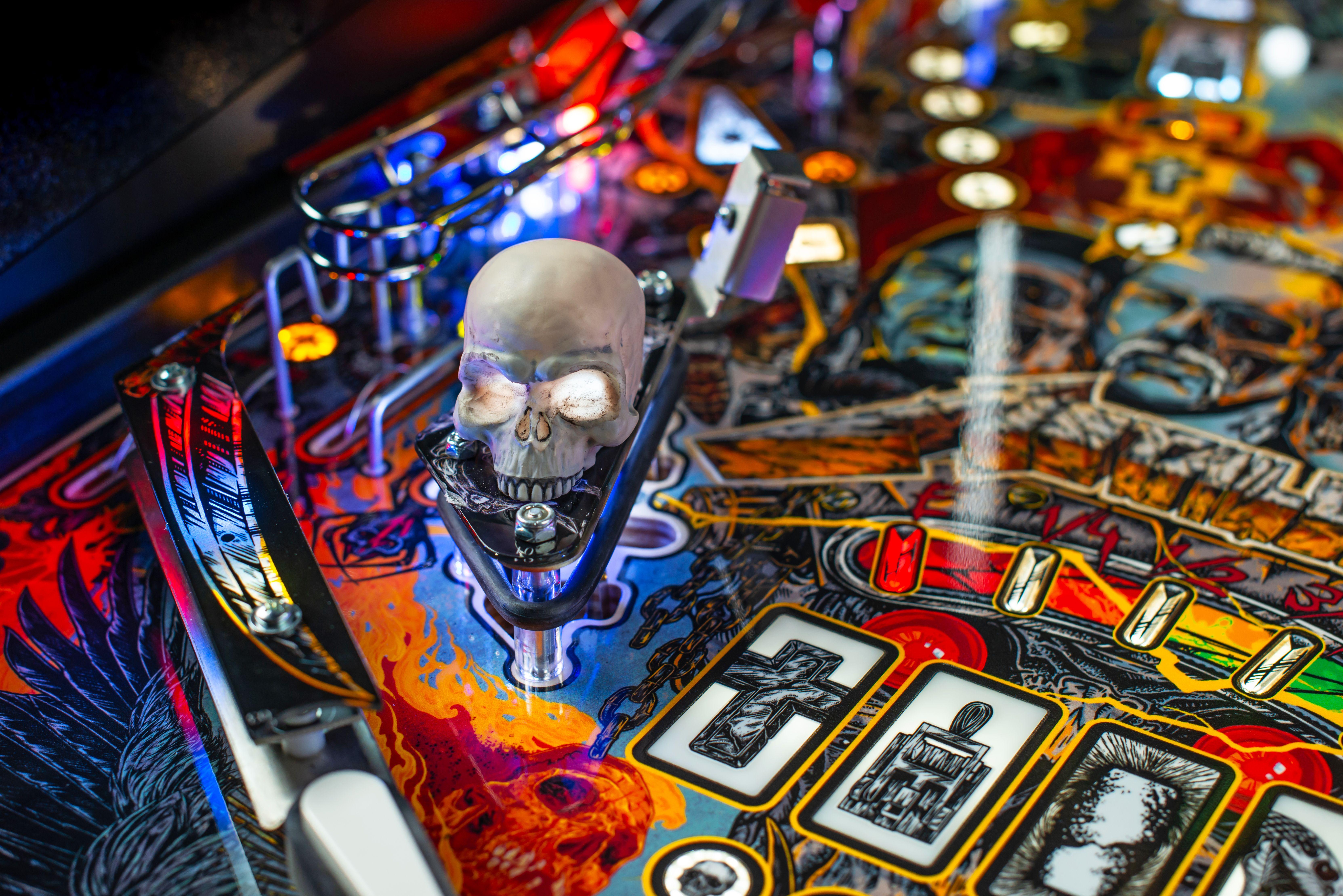 Stern Pinball x Metallica Remastered - 2024 Premium Model