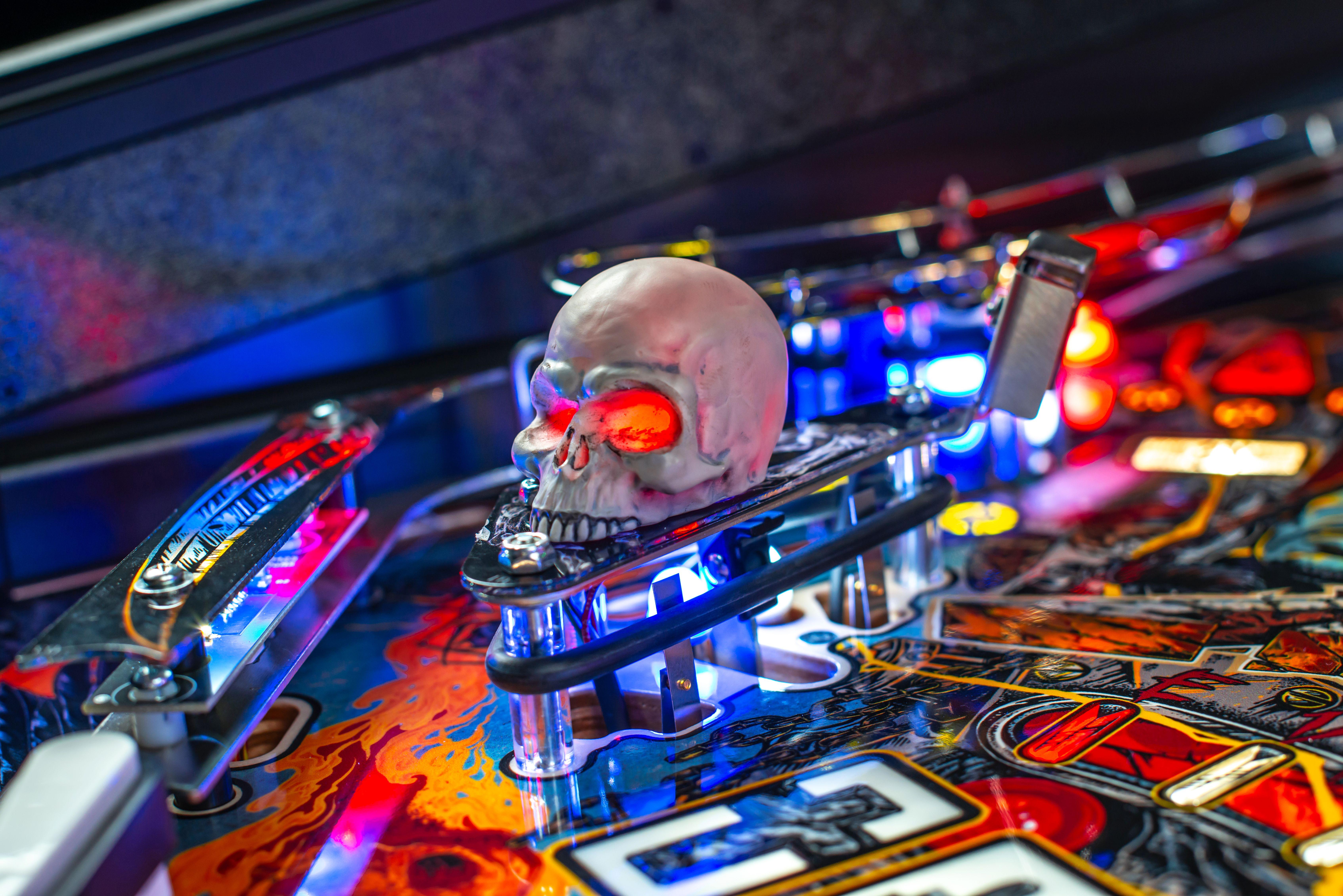 Stern Pinball x Metallica Remastered - 2024 Premium Model
