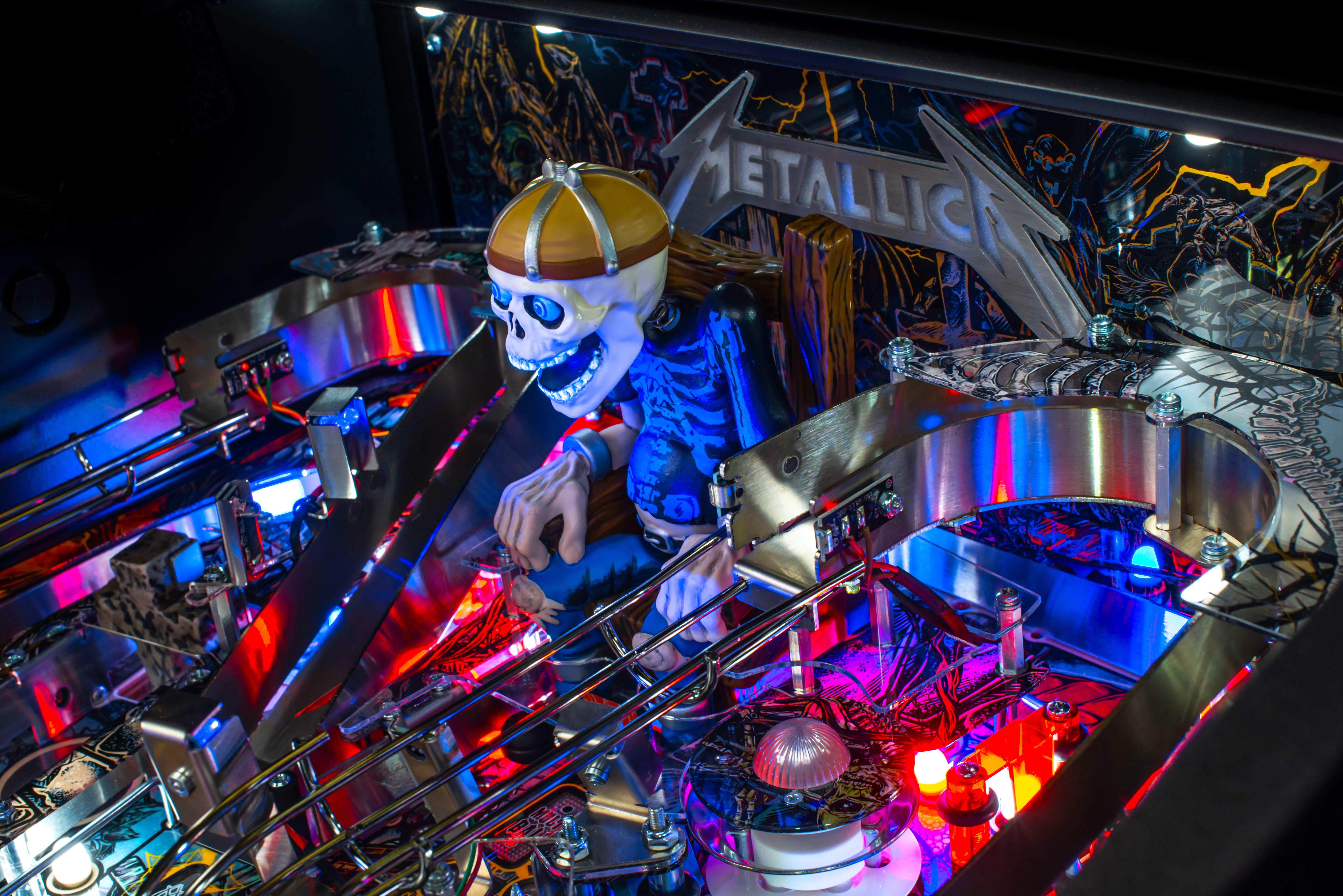 Stern Pinball x Metallica Remastered - 2024 Premium Model