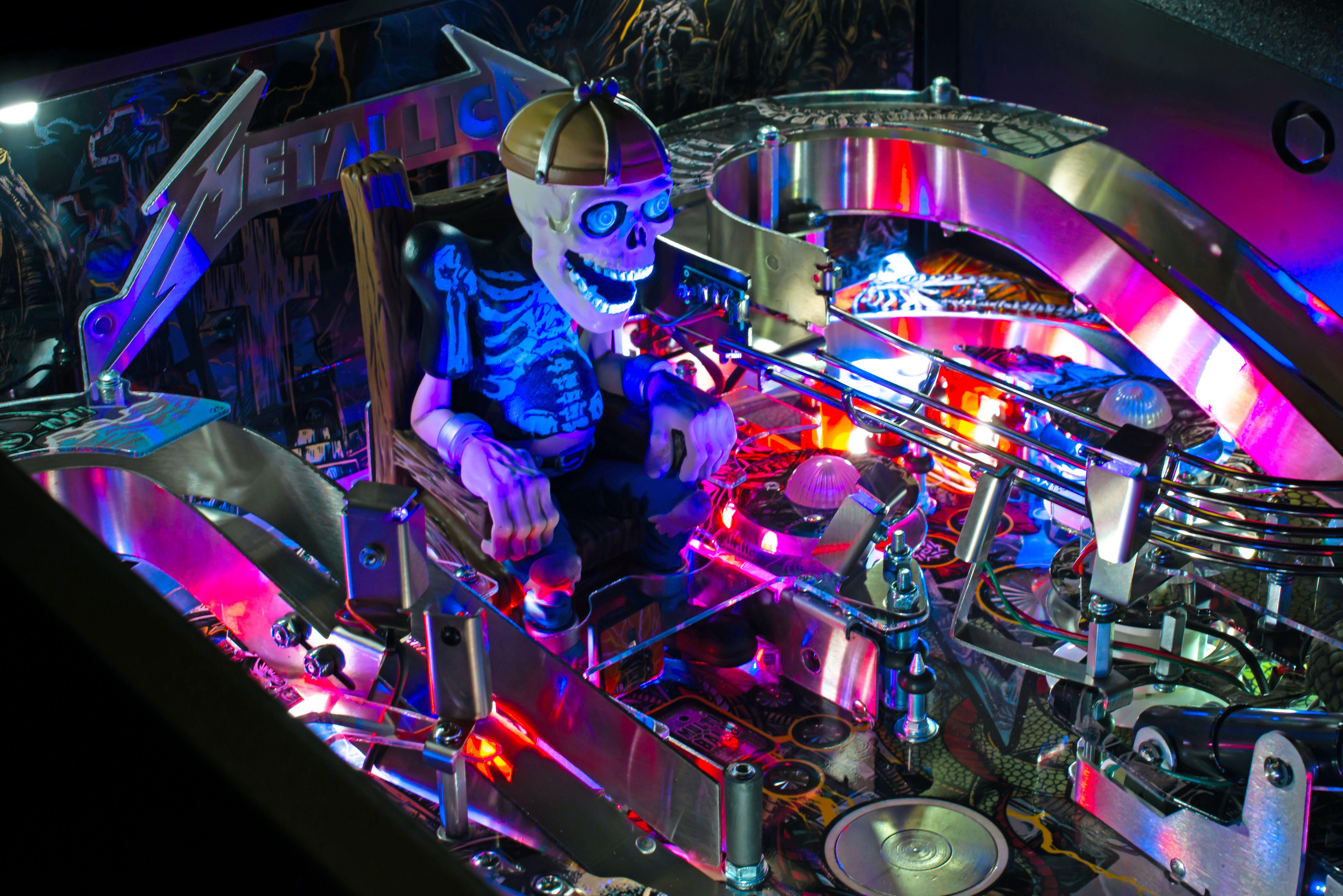 Stern Pinball x Metallica Remastered - 2024 Premium Model