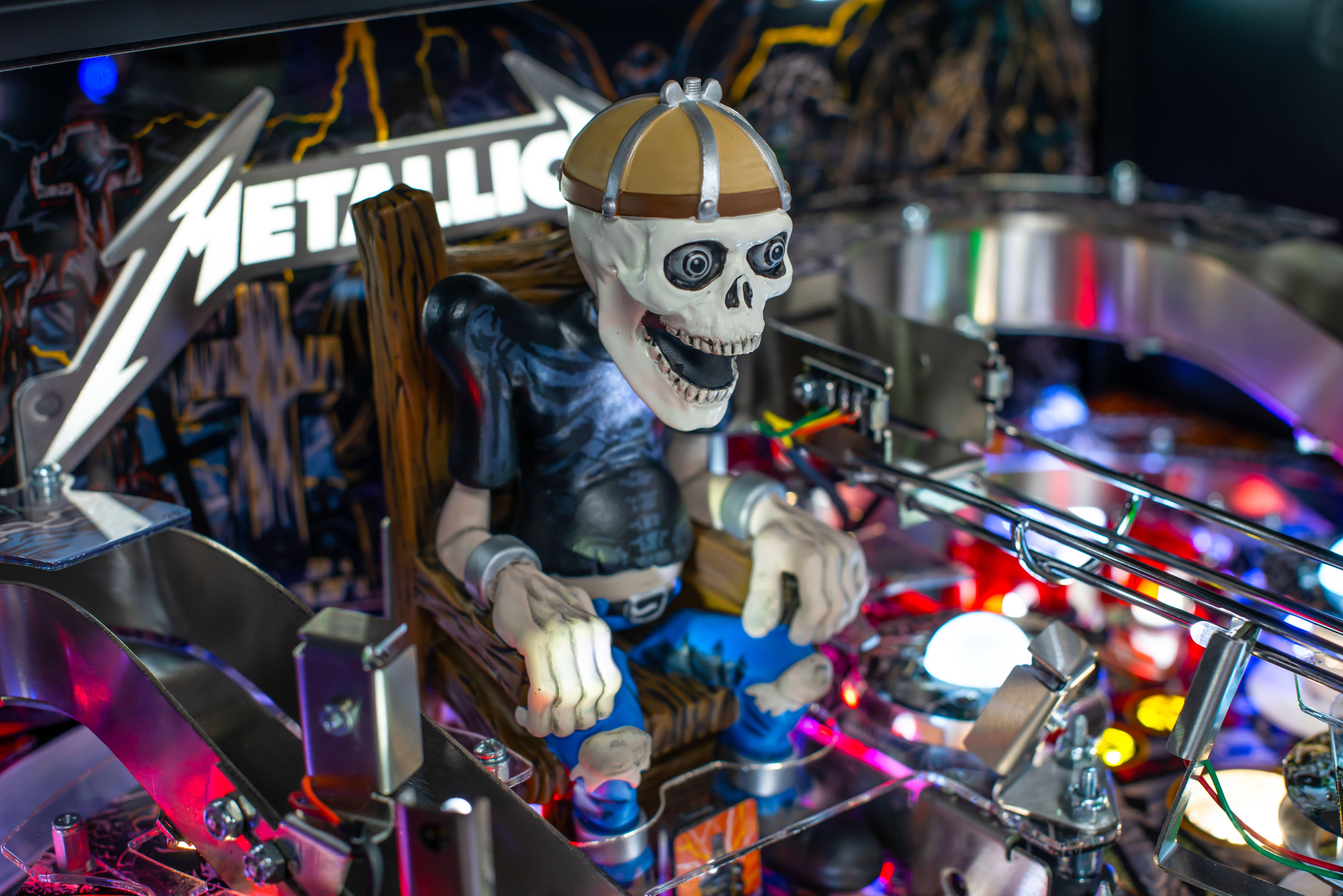 Stern Pinball x Metallica Remastered - 2024 Premium Model