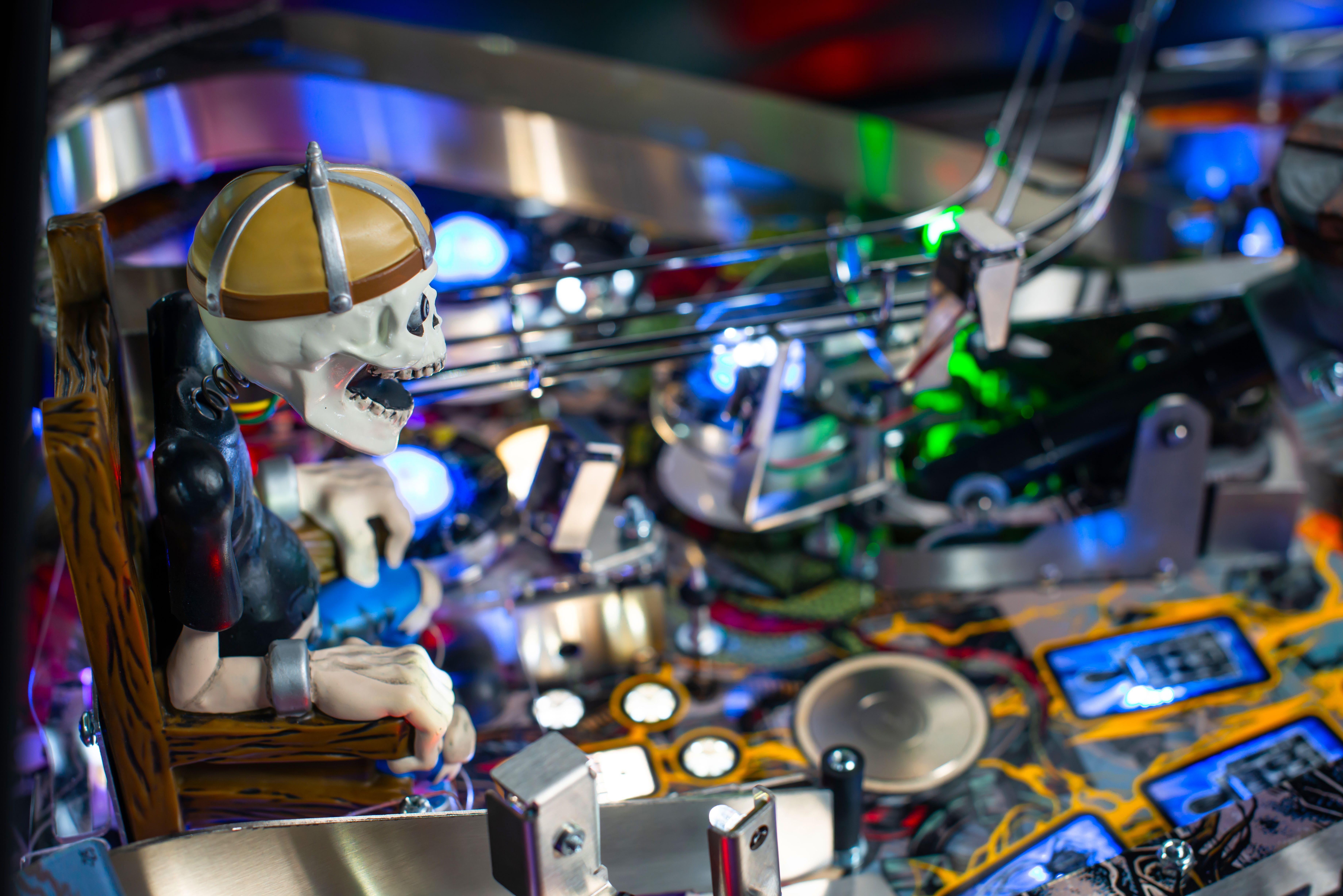 Stern Pinball x Metallica Remastered - 2024 Premium Model