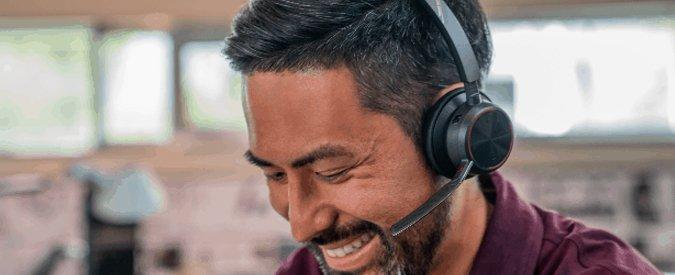 Editorial Ks Brands Poly Headset Voyagerfocus2