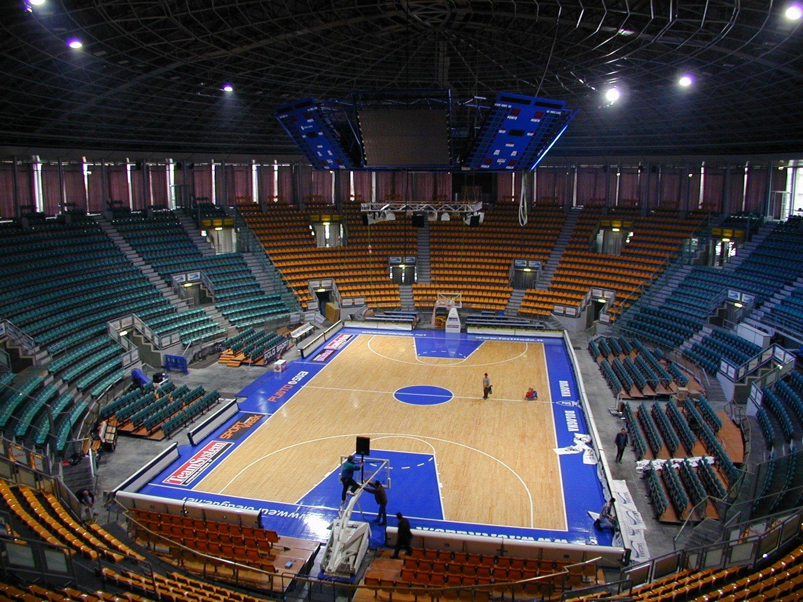 Soluzioni Audio Video e Controllo per Strutture Sportive