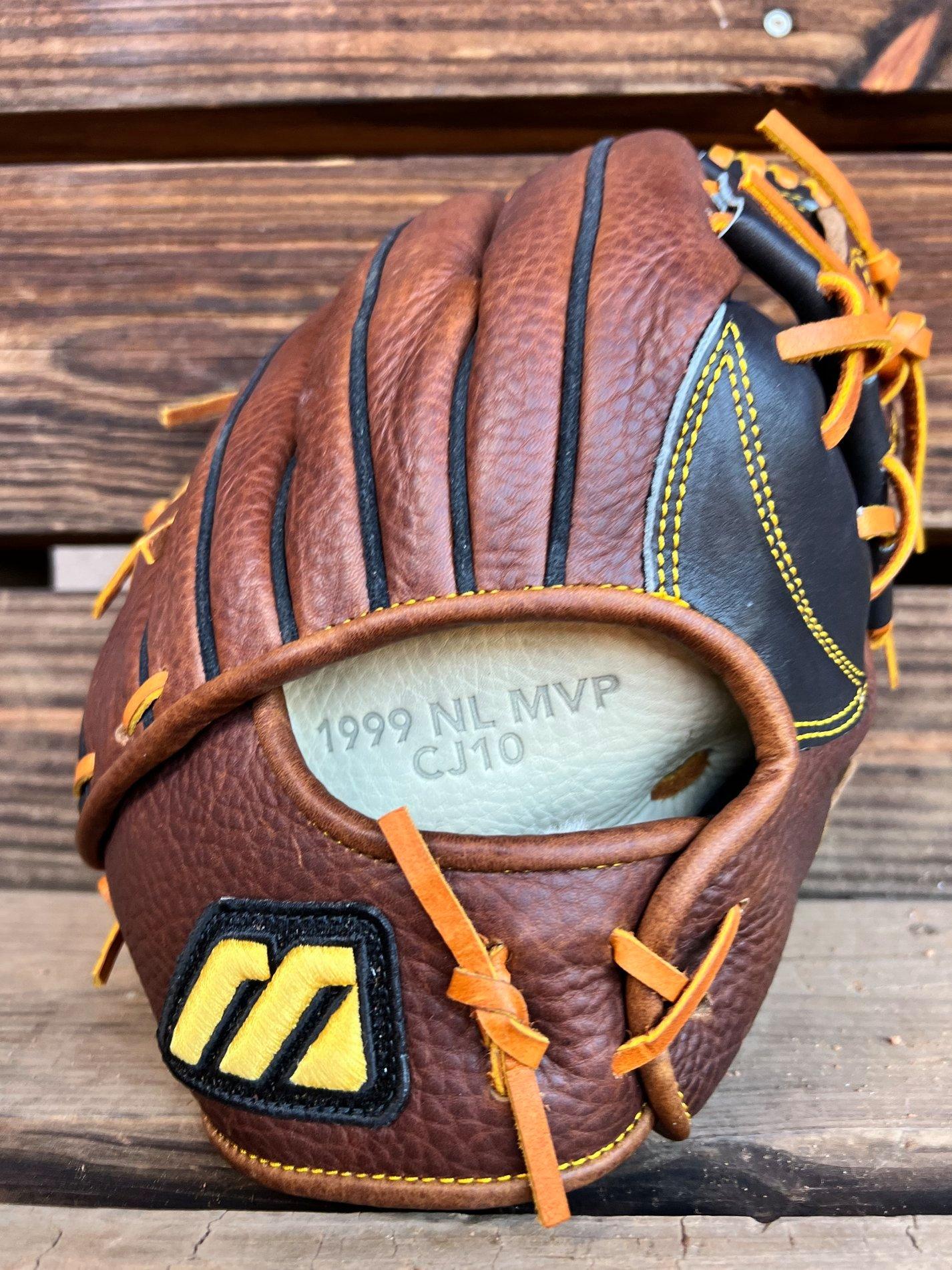 Chipper Jones MCL-5001 Classic Pro '99 11.75