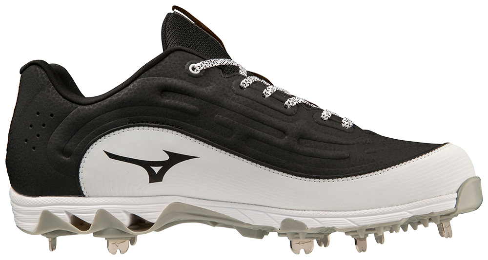 Mizuno 9-Spike Ambition 3 Low Metal Baseball Cleats
