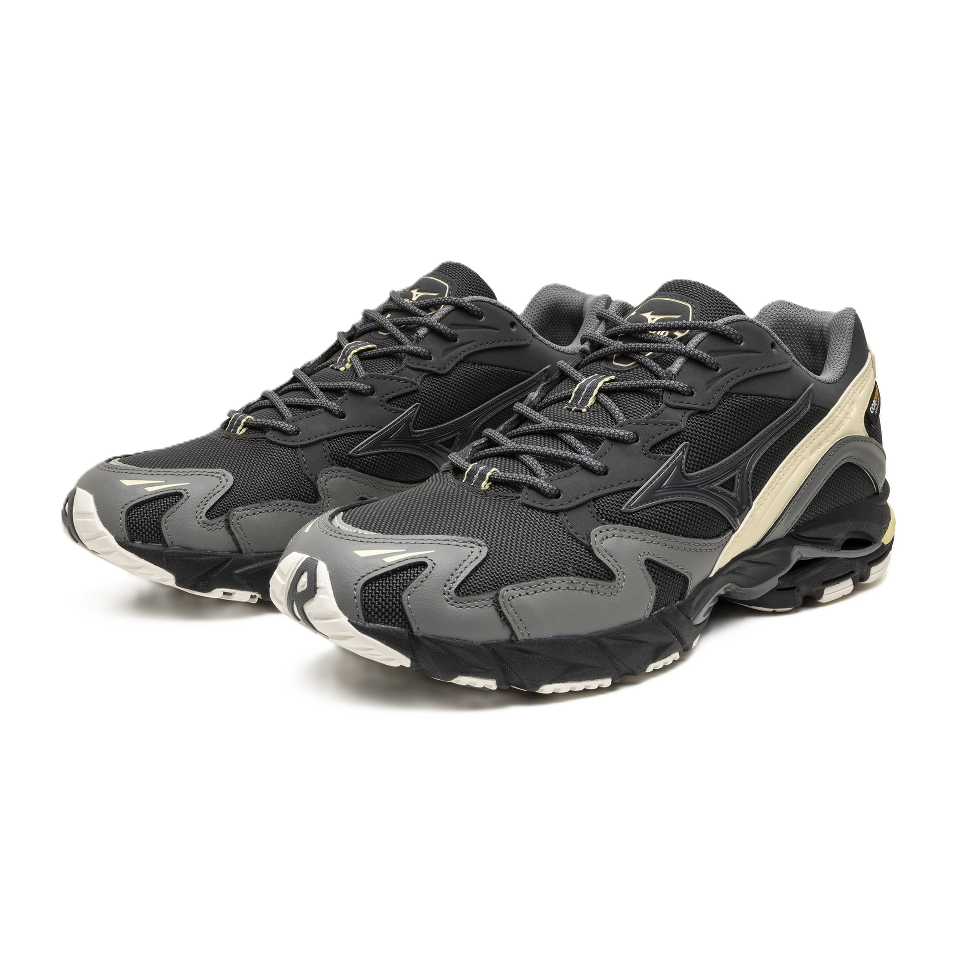 Wave Rider 10 Sportstyle Sneaker Cordura Pack, Black Sand/Quiet
