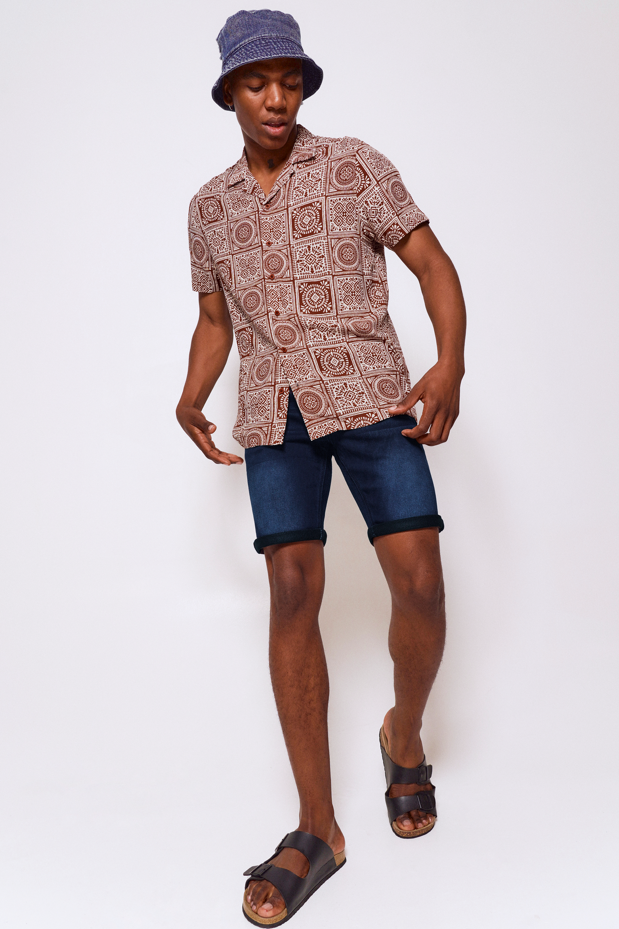 Chino shorts mr clearance price