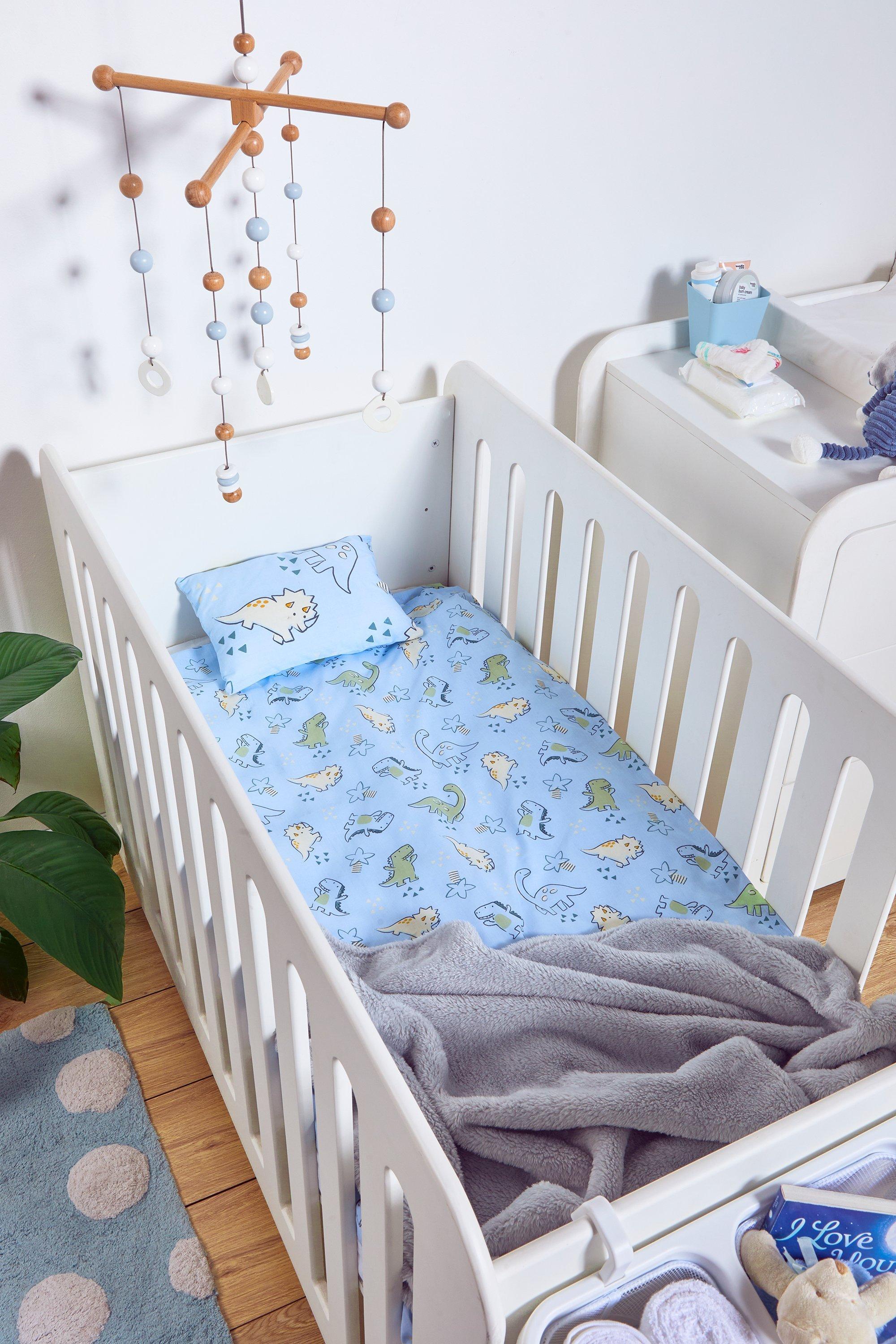 Baby cot store mr price home