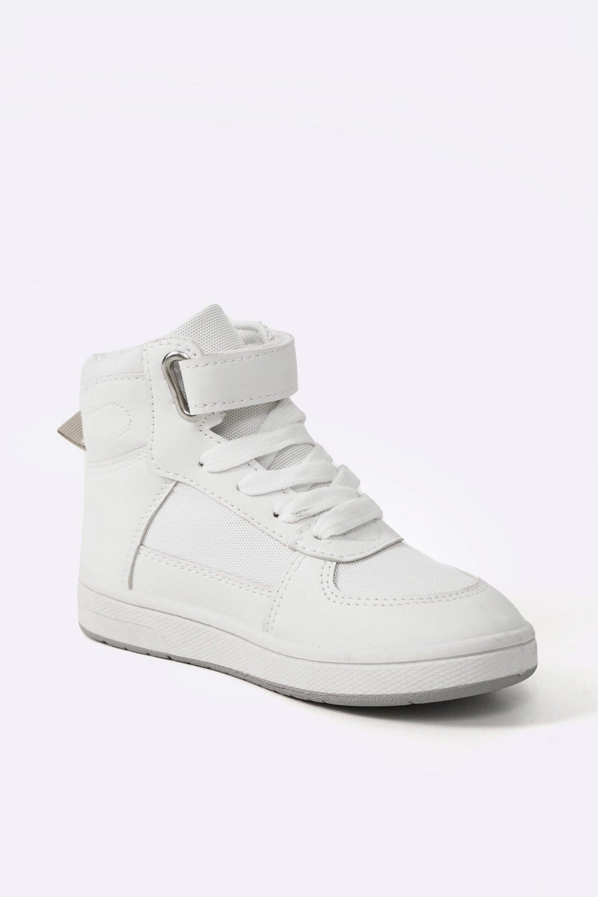 High Top Sneaker