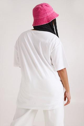 Oversized Graphic T-shirt