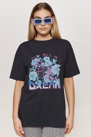 Graphic Oversized T-shirt
