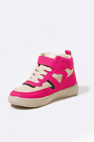 High Top Sneaker
