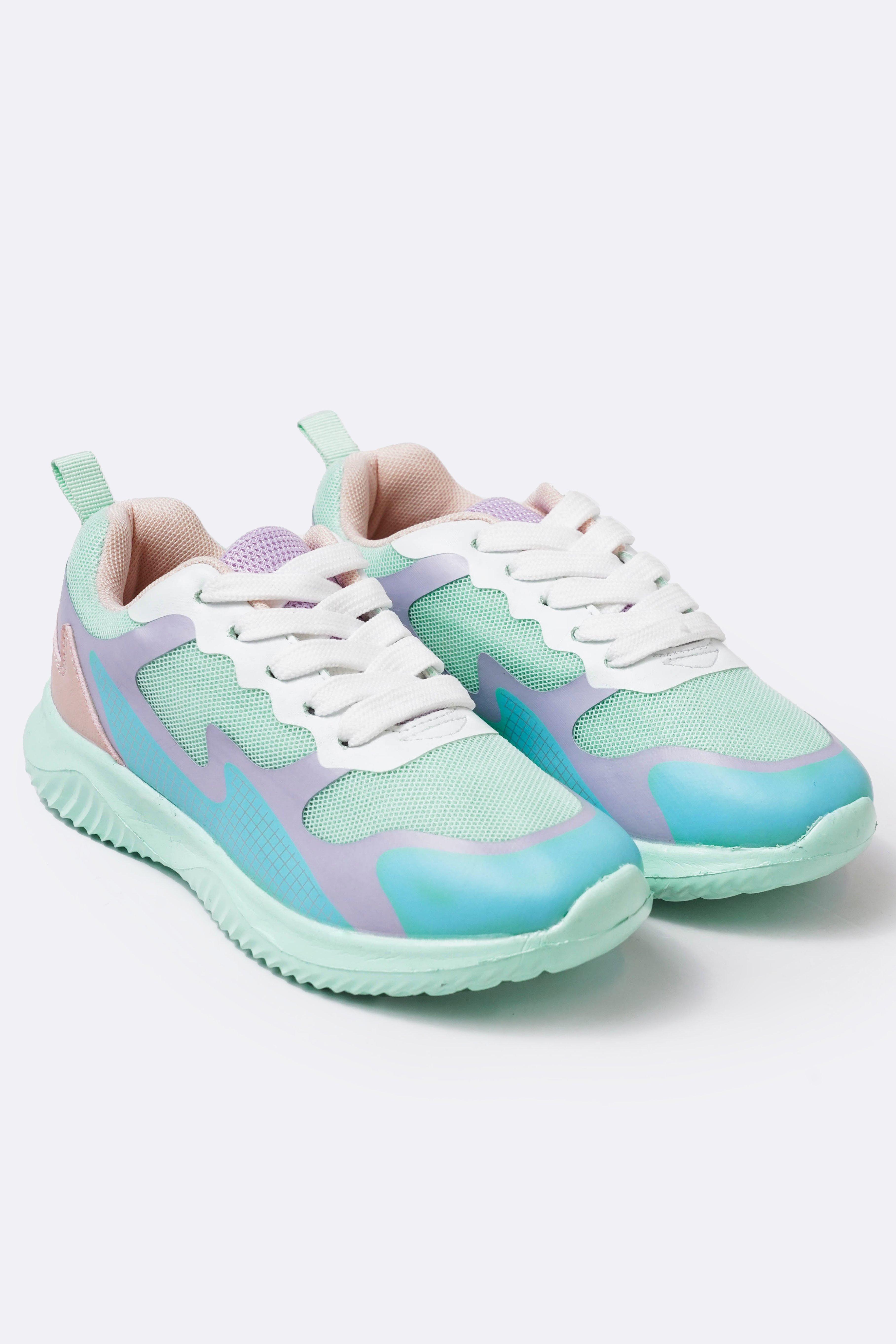 sneaker slips