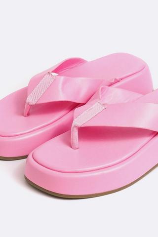 Flatform Sandal