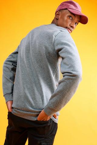 Harvard Pullover