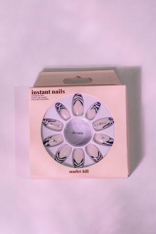 Instant Nails