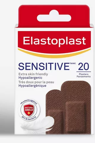 Elastoplast Sensitive Plasters Dark 20 Strips