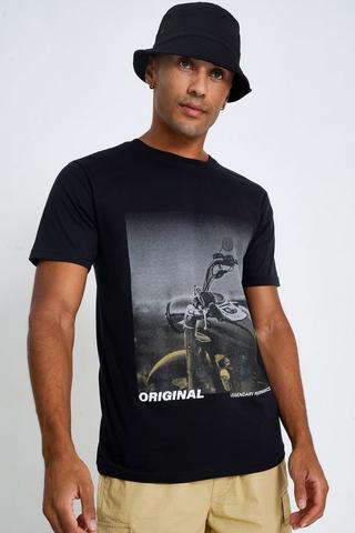 Graphic T-shirt
