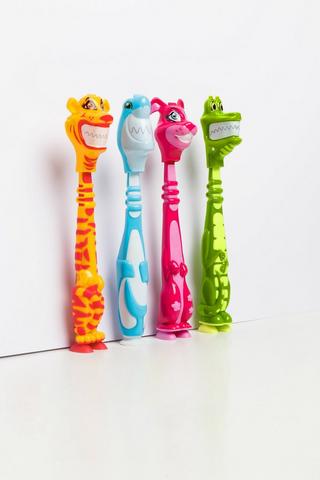 Aquafresh Little Teeth Toothbrush 3 - 5 Years