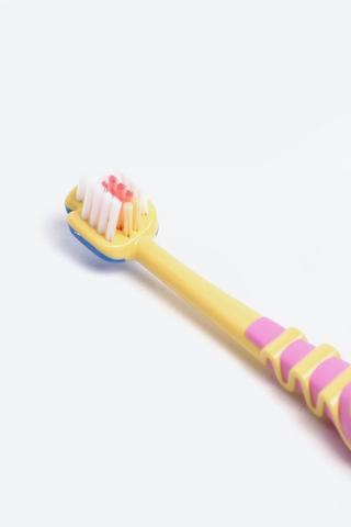 Aquafresh Milk Teeth Toothbrush 0-2 Years