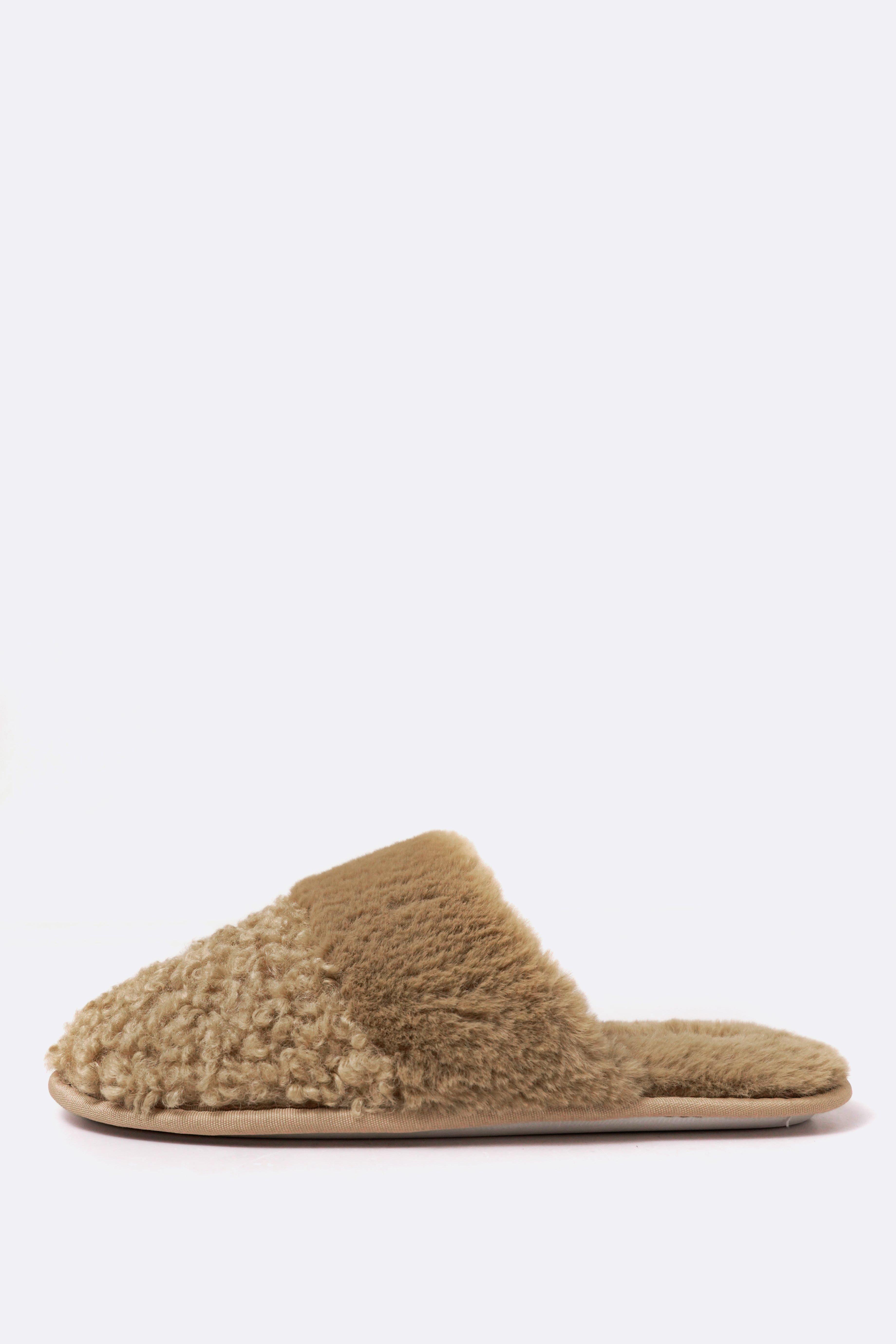 mens fluffy slippers