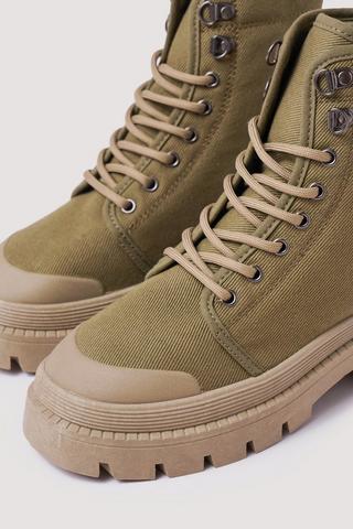 Hiker Boot