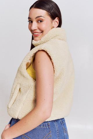 Fluffy Gilet