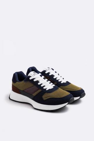 Trainer