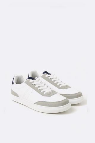 Sneaker
