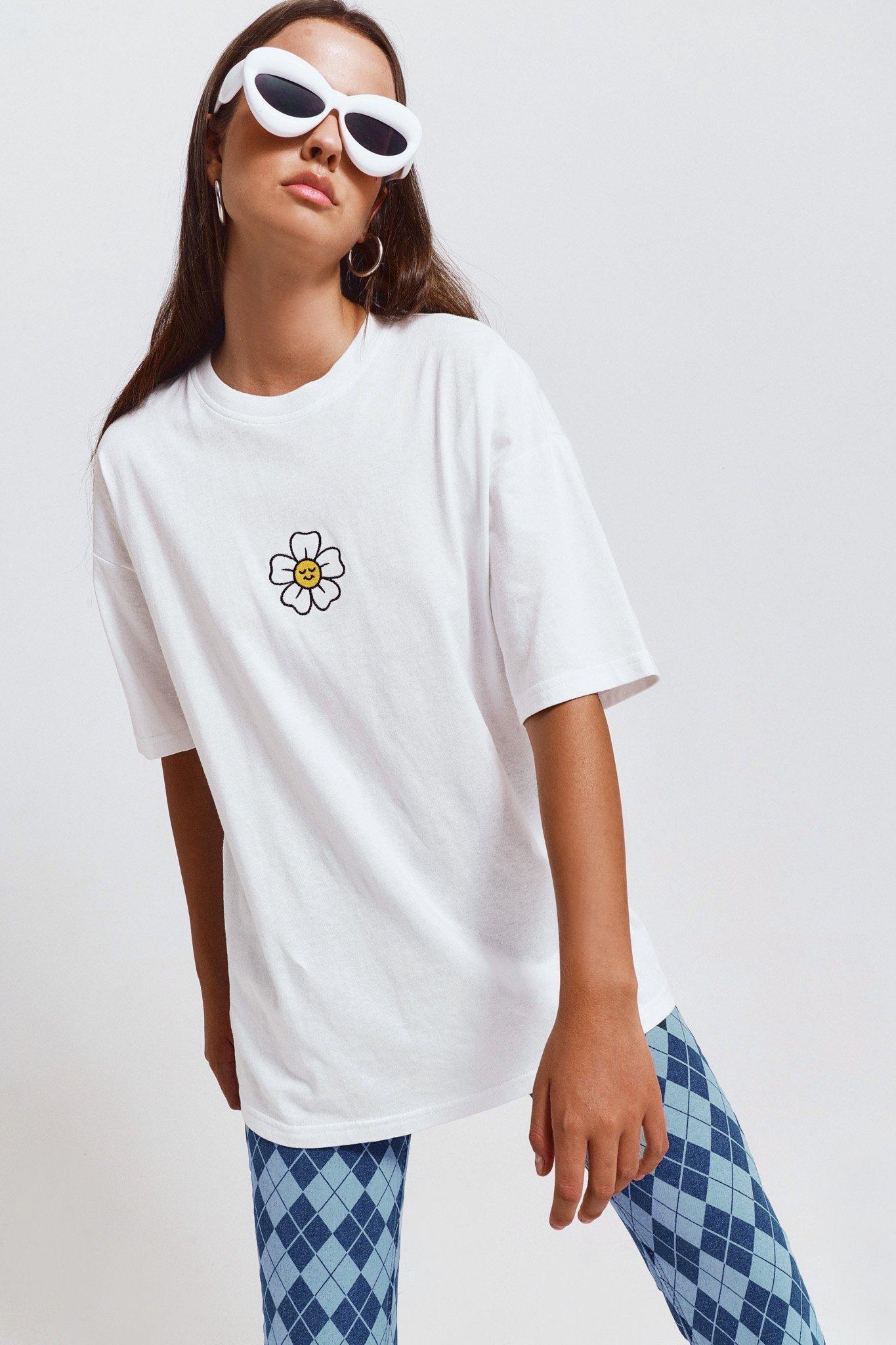 Graphic Patch Oversized T-Shirt - Gray main image 1