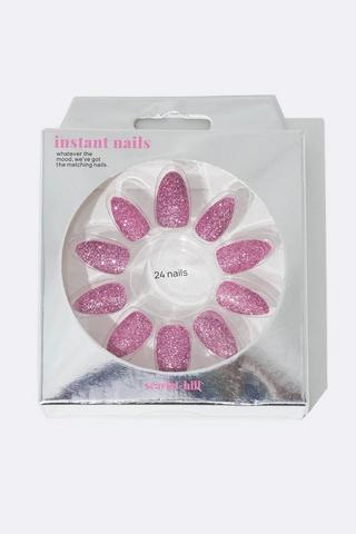 Instant Nails