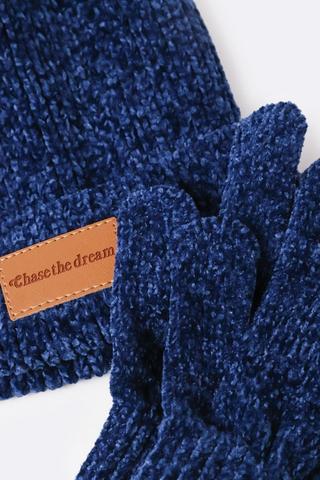 Beanie And Gloves Set