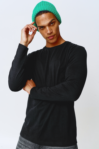 Mr Price | Men's casual t-shirt | Crew, Vneck, turtle neck and fit t -shirt | South Africa